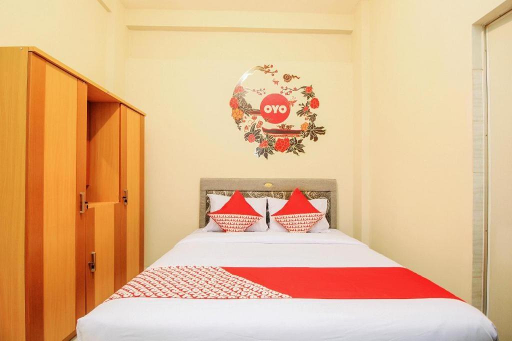 Super Oyo 168 K-15 Residence Sorabaya Extérieur photo