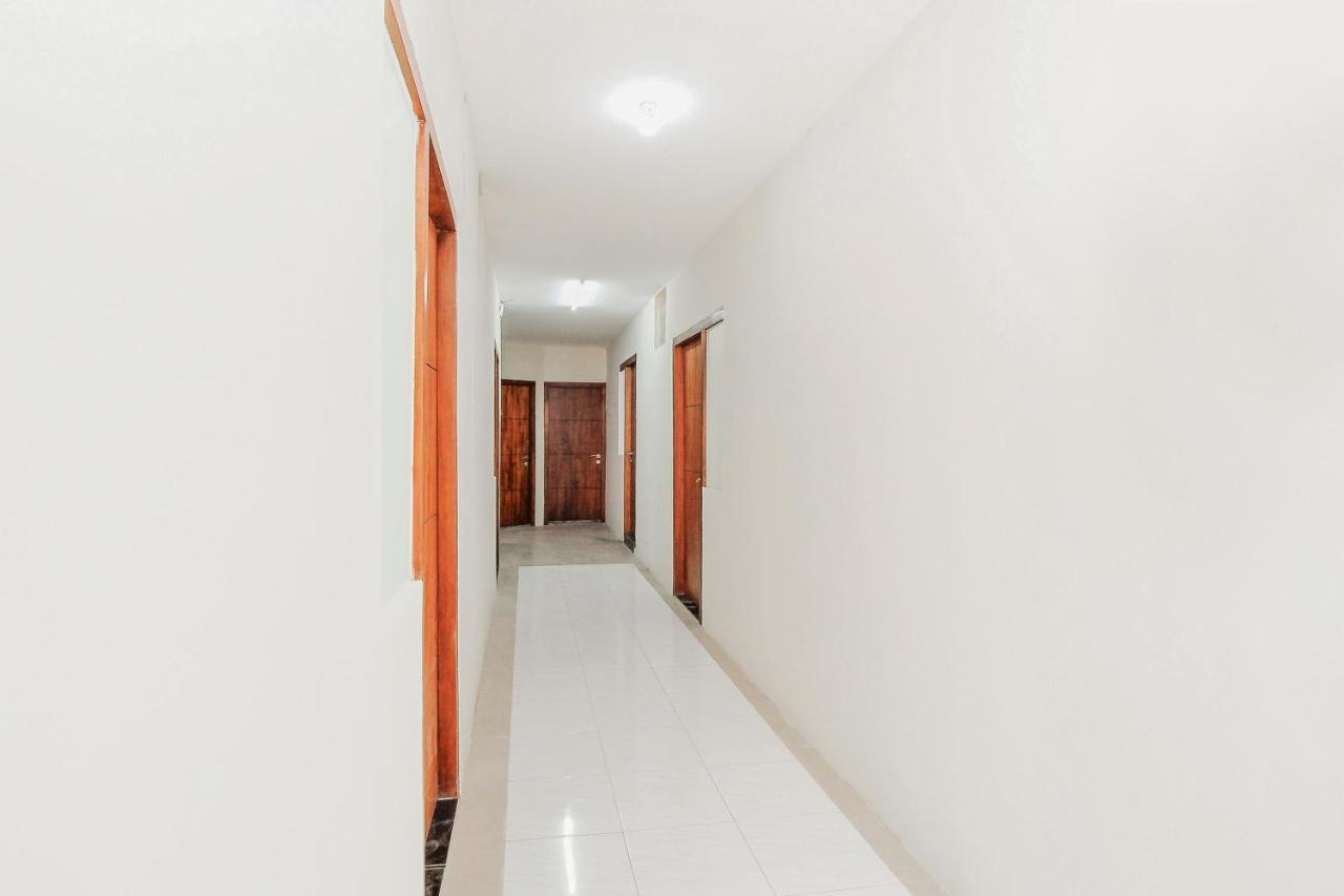 Super Oyo 168 K-15 Residence Sorabaya Extérieur photo